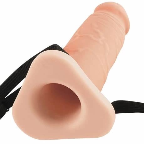 arnes-hueco-con-dildo-elastico-realista-20-cm